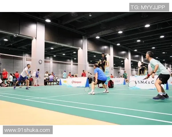 羽毛球盛宴：深入解析上海羽毛球队的比赛技巧与经验分享