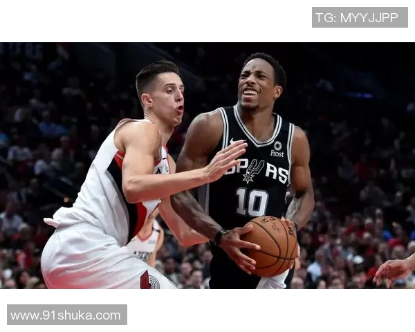 德马尔德罗赞的篮球之路与个人成长历程解析